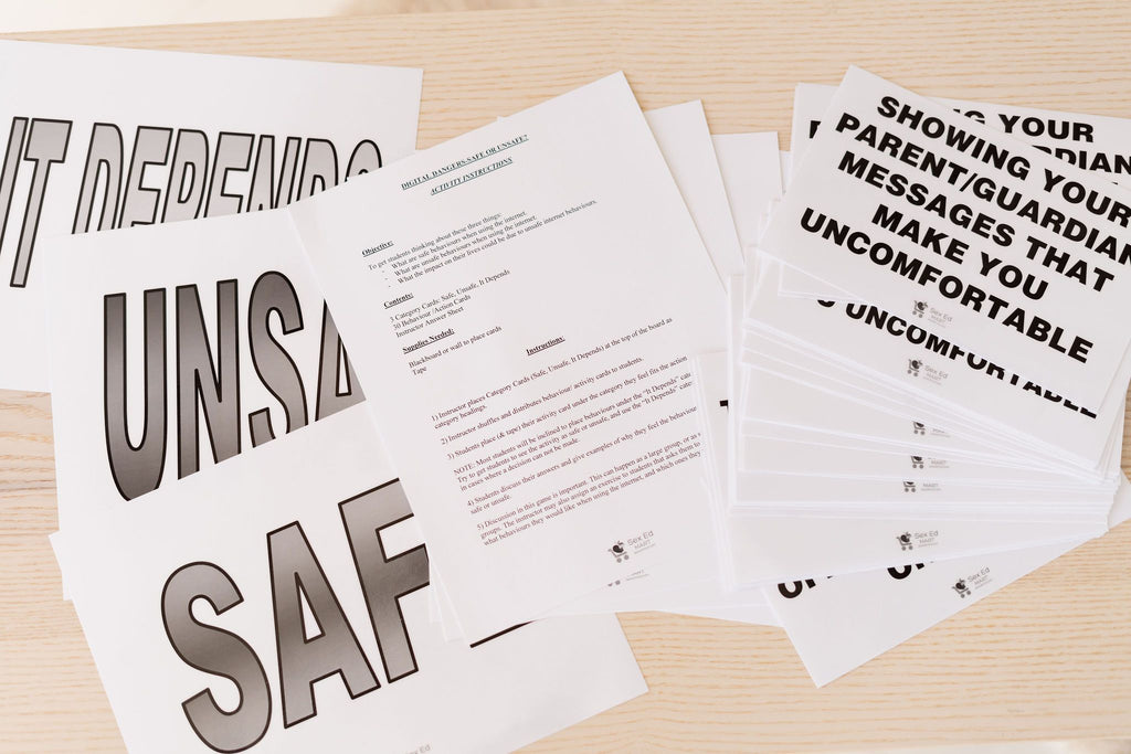 Digital Dangers: Safe or Unsafe, Activity Kit