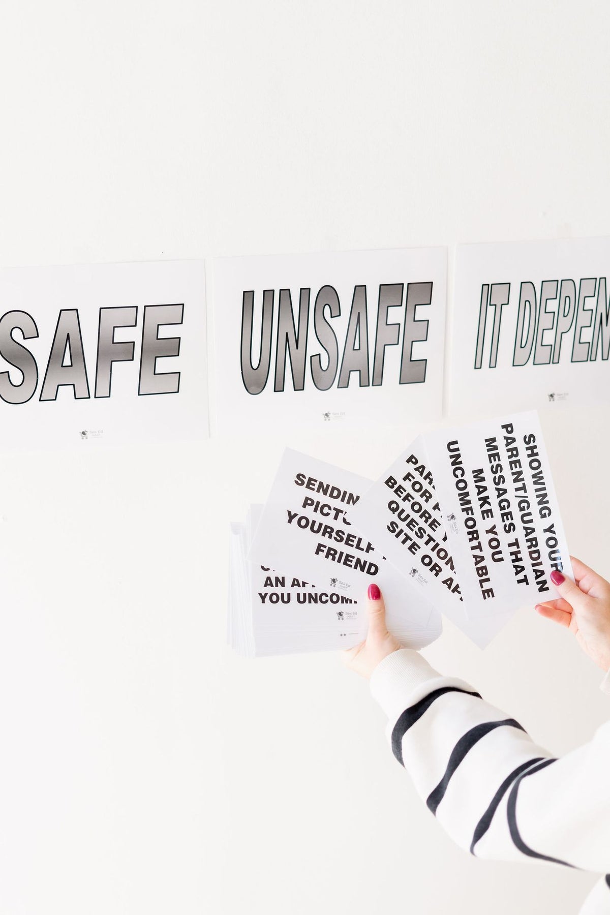 Digital Dangers: Safe or Unsafe, Activity Kit